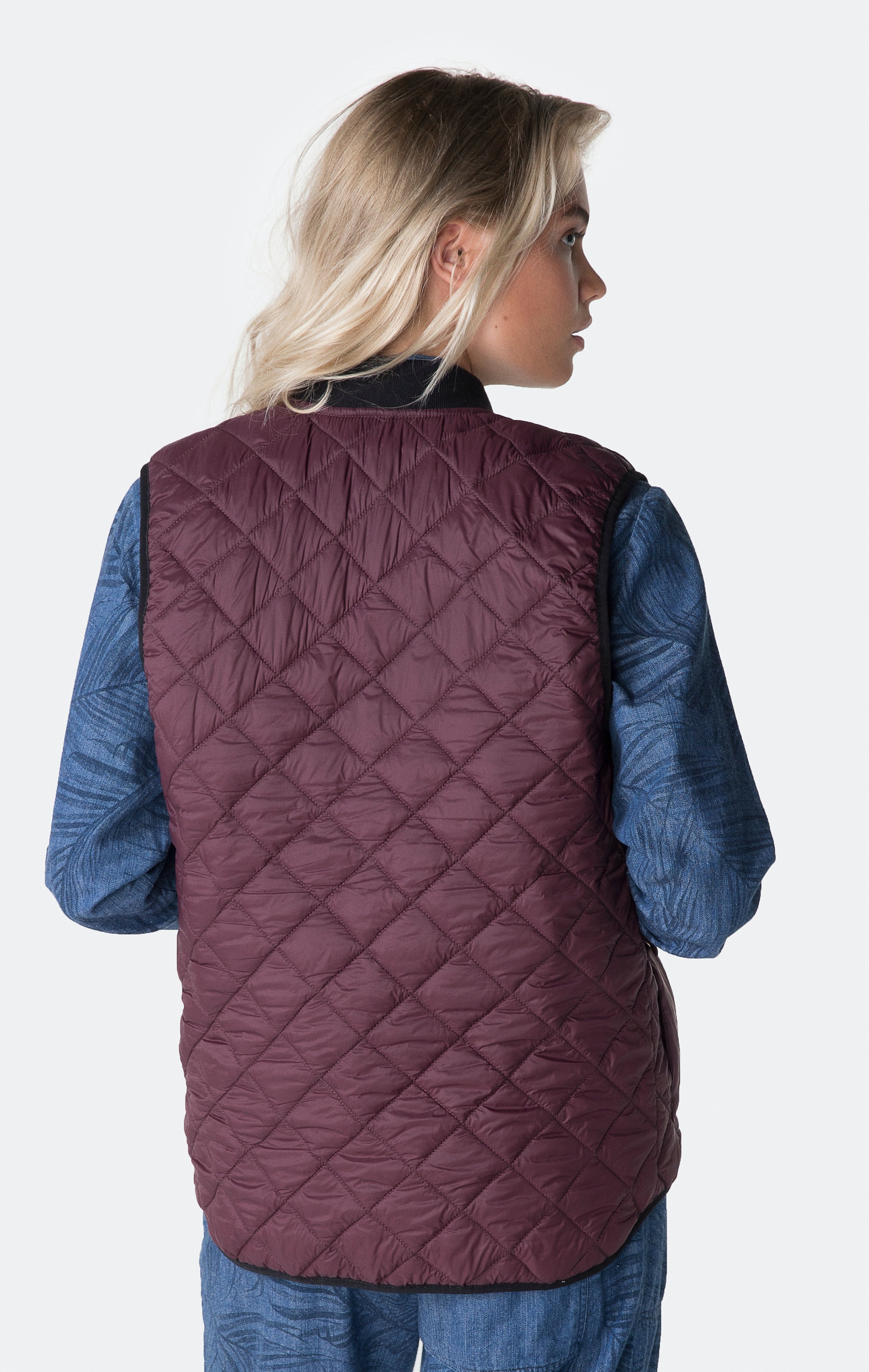 Champ Vest Burgundy