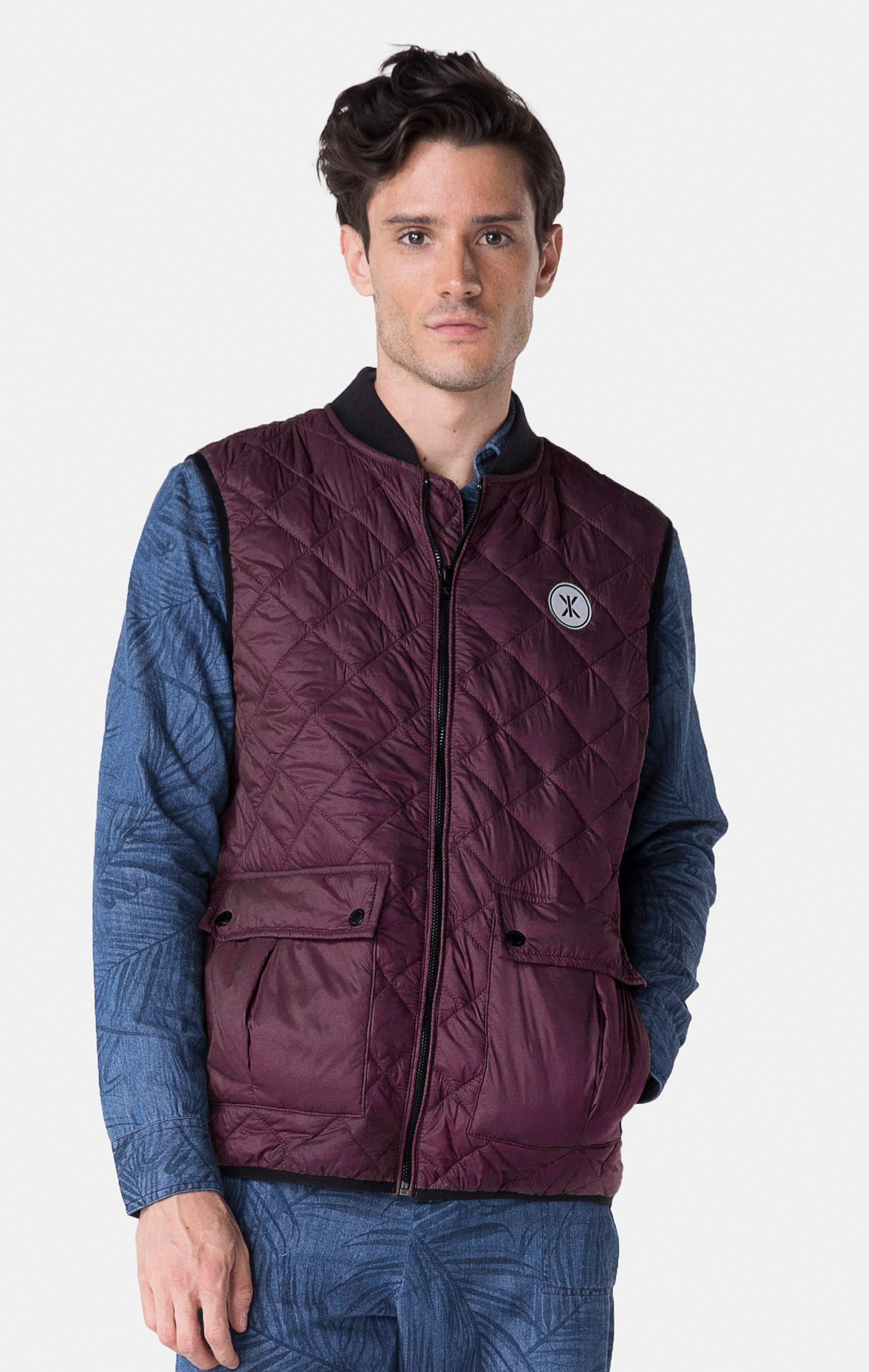 Champ Vest Burgundy