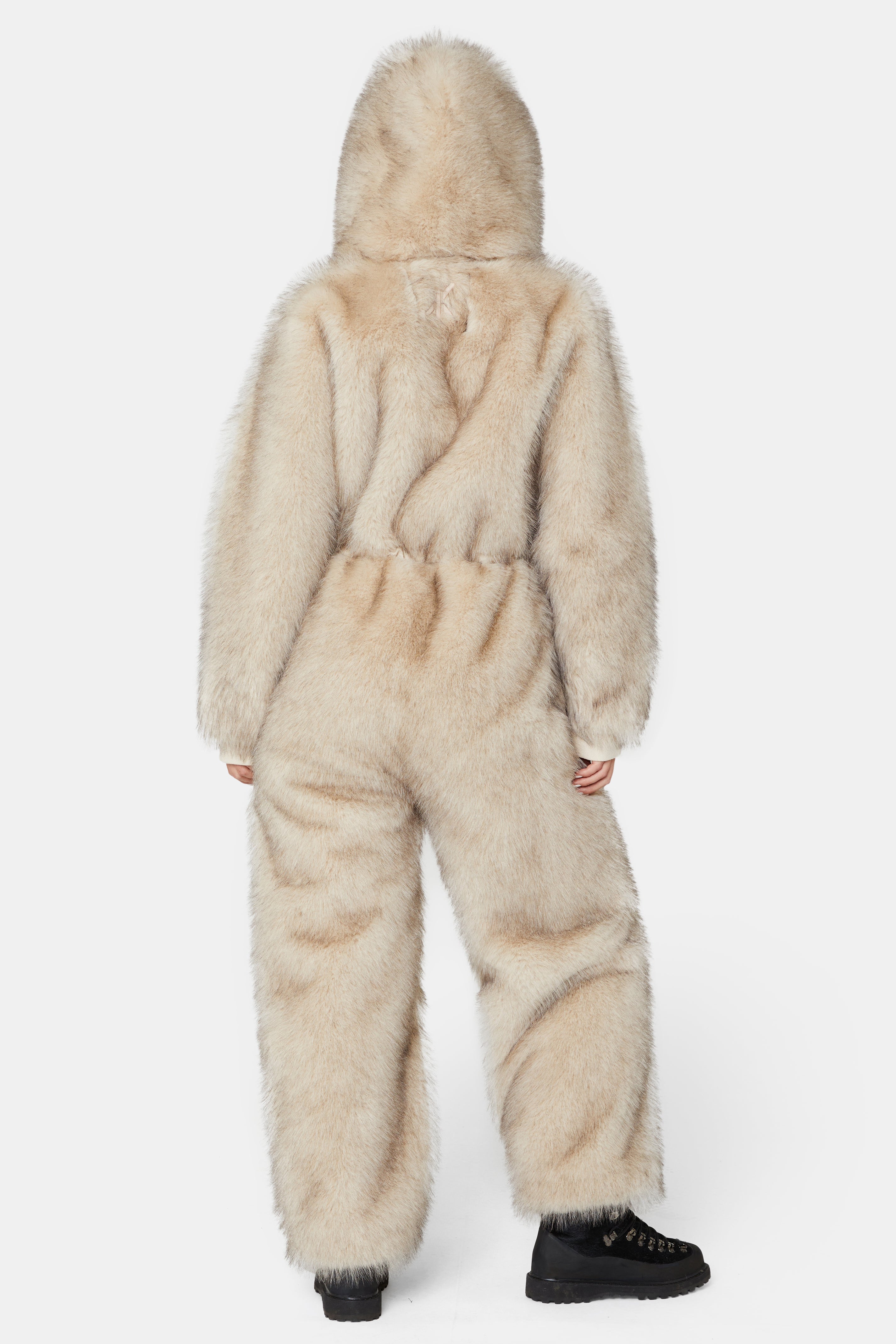 The Housewife Jumpsuit Beige